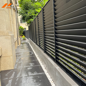 Panneaux de clôture en aluminium à persiennes pour l'exportation directe OEM, ombrage total, anti-corrosion, barrière métallique pour communautés résidentielles modernes - Product Image 3