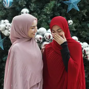 新款百褶大号马来西亚头巾披肩泡泡雪纺围巾穆斯林妇女披肩皱裹围巾头巾批发