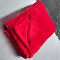 Couverture en polaire tricotée unie antistatique quatre saisons légère moderne personnalisable imprimée en 3D 100 % corail