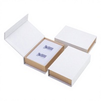 Boîte d'emballage en carton rigide personnalisée en gros, boîte à cosmétiques magnétique dorée, boîte en papier premium avec logo en relief mat pour l'emballage