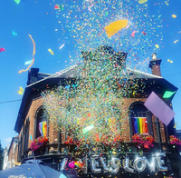 DMX contrôle Co2 Jet confettis Machine effet de scène arc-en-ciel papier à distance confettis Blaster tireur lanceur pour la fête de mariage