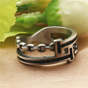 yunnique <b>Titanium</b> Steel Chain <b>Ring</b> Retro Hollow Lock Design Unisex Fashion Jewelry Gift - Product Image 1