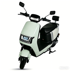 สกู๊ตเตอร์ไฟฟ้า Fresh Green Home รุ่นสองล้อ สำหรับผู้ใหญ่ กำลังไฟ 1500 วัตต์ แบตเตอรี่ 60V/72V รับน้ำหนักได้ 200 กิโลกรัม สำหรับผู้หญิง - Product Image 6