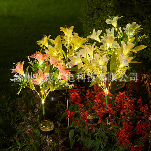 Luces Solares de Jardín LED con Forma de Lirio, 7 Cabezas, Decoración Exterior con Energía Solar, Resistentes al Agua, Portátiles - Product Image 3