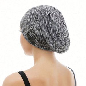 Casquette décontractée unisexe à capuche, style slouchy, ajustable, avec doublure en satin et ceinture, idéale pour la plage et les voyages - Product Image 2