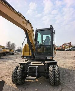 Excavatrice hydraulique sur roues XE85WG Pro de 8,5 tonnes et 0,35 m³, 48 kW, économique et fiable, pour travaux de construction - Product Image 6