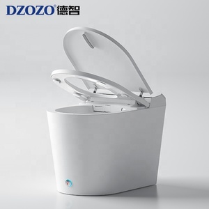 Inodoro Inteligente de Cerámica Moderno de Lujo y Alta Calidad con Calefacción Eléctrica, Control Remoto, Bidé Automático y Descarga Ciclónica - Product Image 4