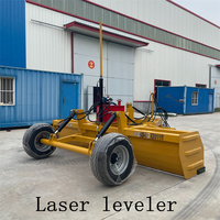 Grattoir de terres agricoles de type 12JP-250 équipé d'un tracteur haute puissance et d'une machine de nivellement laser