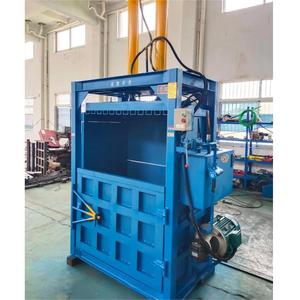 Compacteur vertical <span class=keywords><strong>hydraulique</strong></span> mini-<span class=keywords><strong>presse</strong></span> avec moteur et roulement pour plastiques PET usagés, <span class=keywords><strong>d</strong></span>échets plastiques, alliages et acier inoxydable - Product Image 4