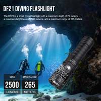 Lampe de plongée sous-marine TrustFire DF21 2500LM en gros, étanche IPX8 jusqu'à 60M, interrupteur magnétique, rechargeable 21700, 3 modes de luminosité, faible intensité