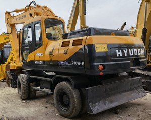 Excavadora Hidráulica de Cadenas HYUNDAI DOOSAN de Segunda Mano, Modelos 150LC, 210W-9, 220W-9, 220LC - Product Image 2