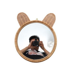 Specchio da Parete Bohémien con Orecchie di Gatto in Rattan 32CM, Specchio Decorativo per Trucco per Casa e Bagno - Product Image 1