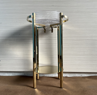Meuble de salon haut de gamme personnalisé Table de bout art déco Table console étroite classique Étagère galerie or vieilli en verre transparent