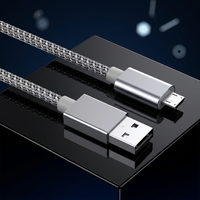 Vente flash Câble USB tressé de 1 m vers Micro USB Chargeur rapide 2A Câbles USB Micro B pour téléphone Android