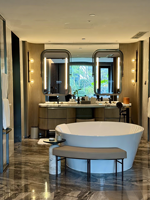 Miroir intelligent Android moderne personnalisé en usine, miroir TV LED étanche IP65 avec interrupteur tactile multifonction pour salle de bain et salon