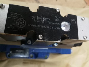 การควบคุมสัดส่วนไฮดรอลิก4wrze 32 W8 520 7X-6E G24 N9 K31 M" - Product Image 5
