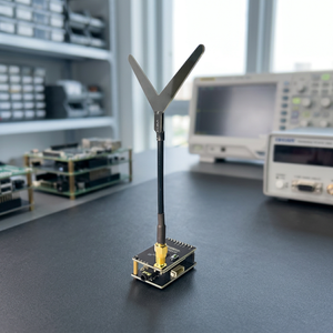 เสาอากาศ FPV ชนิด Y-Type 1.2G 1100-1300MHz ตัวเพิ่มสัญญาณไร้สายระยะไกล อะไหล่สำหรับตัวรับสัญญาณโดรน FPV - Product Image 1