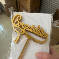 Großhandel 10 Stück/Packung Gold Acryl Abschluss-Kuchenaufsatz Wiederverwendbar Jahrgang 2026 Glückwunsch zum Abschluss Cupcake-Kuchendekoration