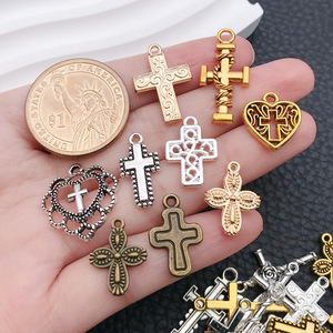 Salib Hati Mawar Filigree Campuran, Liontin Paduan Logam 1-Lingkaran untuk Kalung Rosario - Product Image 2