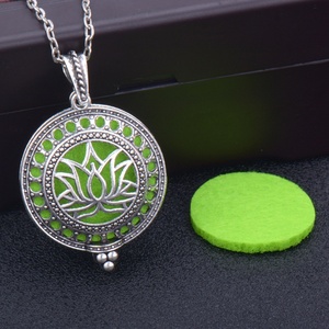 Pendentif arbre de vie en acier inoxydable à vente chaude, diffuseur d'huiles essentielles d'aromathérapie, pendentif médaillon ouvert en forme de hibou, collier parfumé - Product Image 4