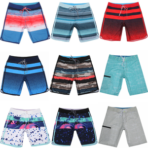 กางเกงขาสั้นชายหาดลายพิเศษ - โดดเด่นบนชายหาด - Product Image 2