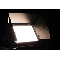 Éclairage de studio LED blanc réglable 150 watts pour tournage de films et de séries télévisées avec porte-filtre, lumière LED bicolore DMX dimmable pour caméra vidéo