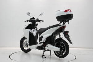 มอเตอร์ไซค์แข่ง Eagle-Pro 72V 5000W สีปรับแต่งได้ แบตเตอรี่ลิเธียมถอดได้ 55Ah ความเร็ว 90 กม./ชม. ระยะทาง 160 กม. - Product Image 5