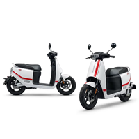 Remise en gros Moto électrique HQ5500DT-ES1 5500W 92km/h EEC L3e Qualité fiable Moteur moyeu d'usine Batterie lithium 120-150KM