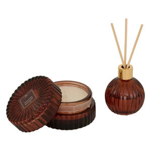 ENSEMBLE DE 2 : CANDELETTE ET DÉSODORISANT D'AIR À LA FRUGUE DE FIGUE DANS UN VERRE DE BORDEAUX - Product Image 1