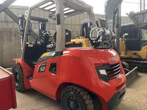 Carretilla Elevadora Diésel Mini Usada Barata de China Heli CPCD de 5, 10 y 3 Toneladas, Modelo FD30, con Motor Cummins de Shanghái, Tracción Total (AWD) y Mástil de 3 Etapas - Product Image 2