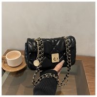 Sac à bandoulière matelassé en cuir PU pour femme, sac à main de luxe de créateur avec chaîne dorée, sac bandoulière
