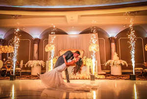 Machine à étincelles froides à jet vertical 600W, fontaine de feux d'artifice électronique, effets spéciaux de scène, feux d'artifice pour bars, mariages, événements, fêtes - Product Image 6