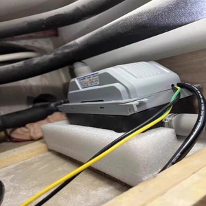 Bomba de drenaje de alta potencia QL11 para unidad de conducto multi-split de aire acondicionado central, elevador de condensado externo - Product Image 2
