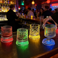 Ensemble de verres à whisky rotatifs à 360 degrés, style vintage, gobelets à base rotative, coffret cadeau
