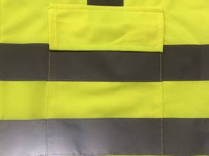 เสื้อกั๊กนิรภัยสะท้อนแสงสำหรับงานก่อสร้าง ผ้าโพลีเอสเตอร์ แบบกำหนดเอง มองเห็นได้ชัดเจน พร้อมกระเป๋า - Product Image 4