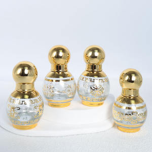 Flacon d'Attar de Luxe Mini 6ml en Verre avec Bouchon Sphérique Doré Imprimé Cœur, Portable et Rechargeable pour Parfum <span class=keywords><strong>Oud</strong></span> - Product Image 2