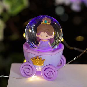 Venta caliente dibujos animados lindo mascota agua globo niños resina artesanía regalo pequeño globo <span class=keywords><strong>de</strong></span> nieve luminoso al por mayor - Product Image 5