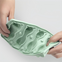 Ensemble cadeau de moules à sucettes glacées en forme d'alpaga pour enfants avec bâtonnets, adorable fabricant de glaces en forme de lama à 4 compartiments