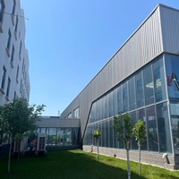 Bâtiment d'entrepôt industriel, structure en acier, atelier, usine préfabriquée, projet de construction