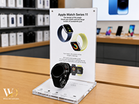 Support d'affichage de montre intelligente en acrylique personnalisé, présentoir de comptoir simple couche pour magasin et bureau