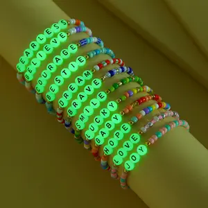 Boho Kralen Voor Armband Maken Zaad Kralen Lichtgevende Kralen Fans Armbanden Liefde Gezegende Naam Woorden Stretch Armband Voor Vrouwen
