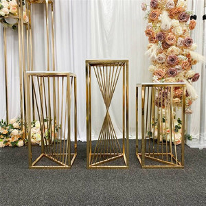 Supports à gâteaux dorés en métal carré nordique pour gâteaux de <span class=keywords><strong>mariage</strong></span> ensemble de support de Table à Dessert plante verte pour la décoration de salon - Product Image 6