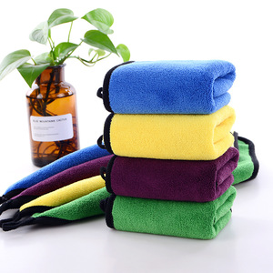 Serviette de nettoyage de voiture en microfibre polaire corail 40cmx30cm, épaisse, absorbante, sans peluches, multifonctionnelle - Product Image 1