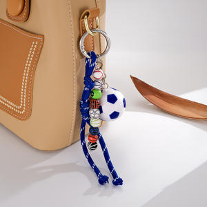 Llavero Deportivo de PVC con Forma de Balón de Fútbol, Diseño de Anime y Dibujos Animados, Ligero, Moderno, Ideal como Regalo o Accesorio para Bolsos - Product Image 5