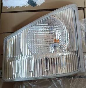 Vente en gros de lampes d'angle LED en plastique 31,5*23,5CM, pièces de carrosserie de camion, accessoires d'usine pour ISUZU NPR 700P 2008 8975851732 8975851722 - Product Image 3
