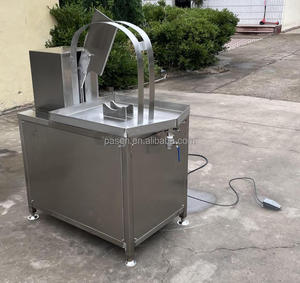 高性价比绿色椰子半切刀机椰子水提取机 - Product Image 1