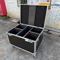 Flight case sur mesure pour 4 enceintes L'Acoustics X8, type Line Array