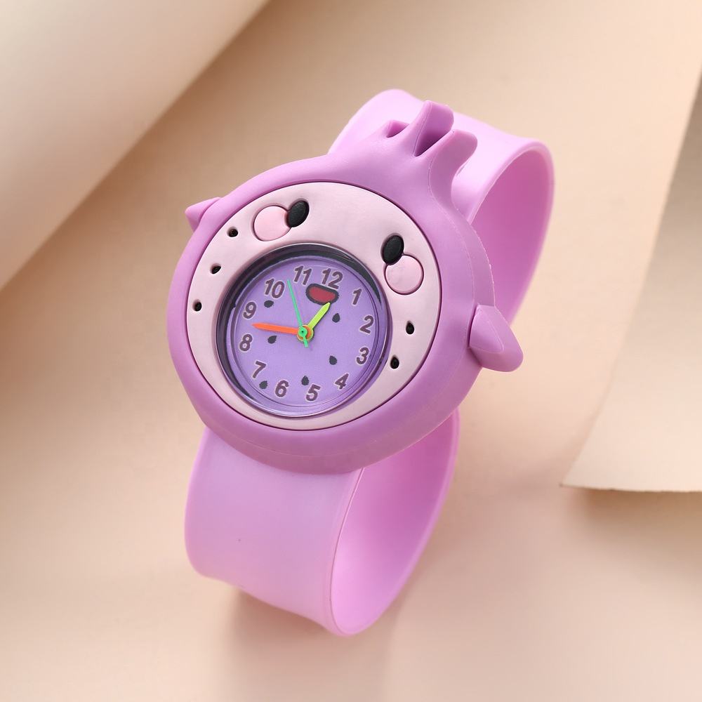 Fashion Kid Children Child Panda Bee Fish Animal Cartoon Figure Clap Watch Cute Boys Girls Student Magnet Para Para Watch