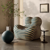 Canapé Nordic Light Luxury Mom's Hug, fauteuil lounge individuel créatif et minimaliste, fauteuil d'appoint compressible pour salon et balcon