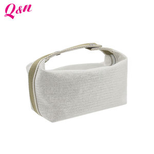 Custom Natural <b>Plain</b> Canvas Cotton Fashionable Travel-Ready Reusable Durable Makeup Cosmetic <b>Bag</b> Wholesale for Women - Product Image 3